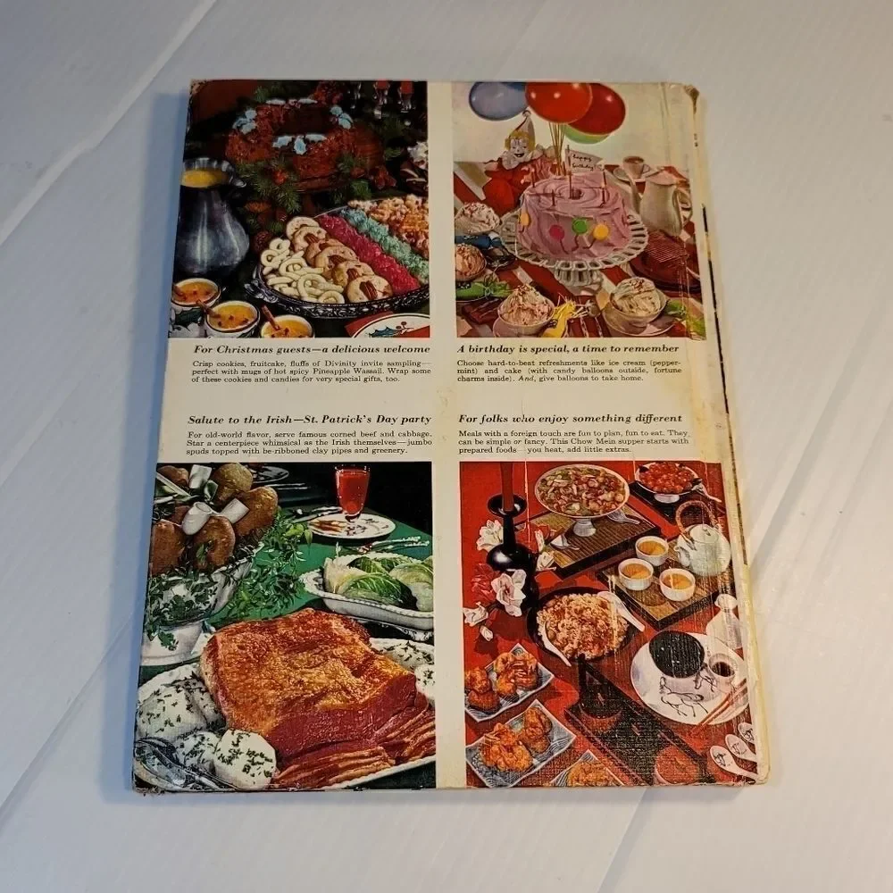 Better Homes Gardens Holiday Cook Book Vintage